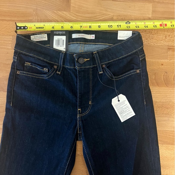 Levi’s "711 Skinny" Jeans (26x28) - Picture 5 of 8